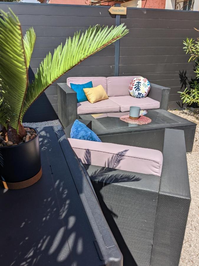 L'Instant Mer - Bord De Mer - Studio Avec Grand Jardin A La Capte Hyères Eksteriør billede