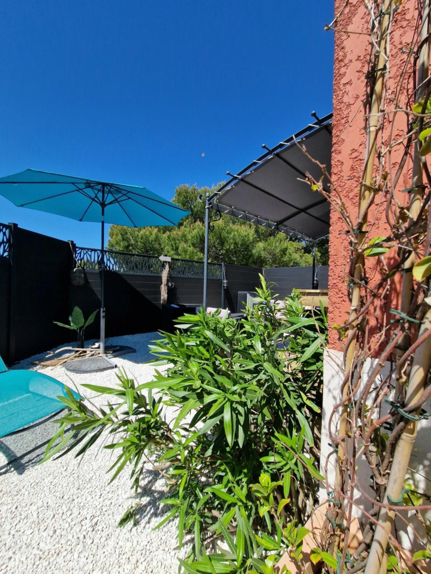 L'Instant Mer - Bord De Mer - Studio Avec Grand Jardin A La Capte Hyères Eksteriør billede